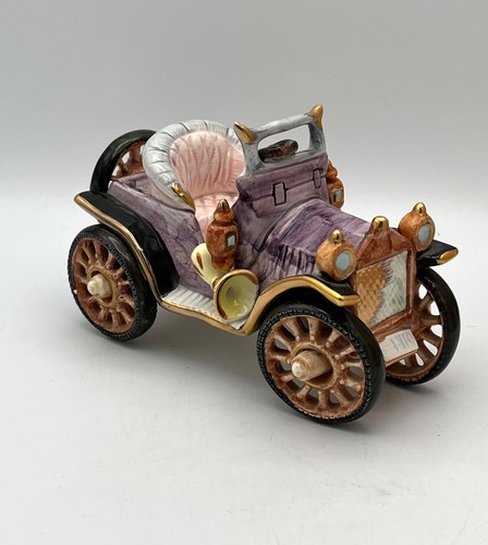 Oldtimer automobilmodell aus - oldtimer-automobilmodell,